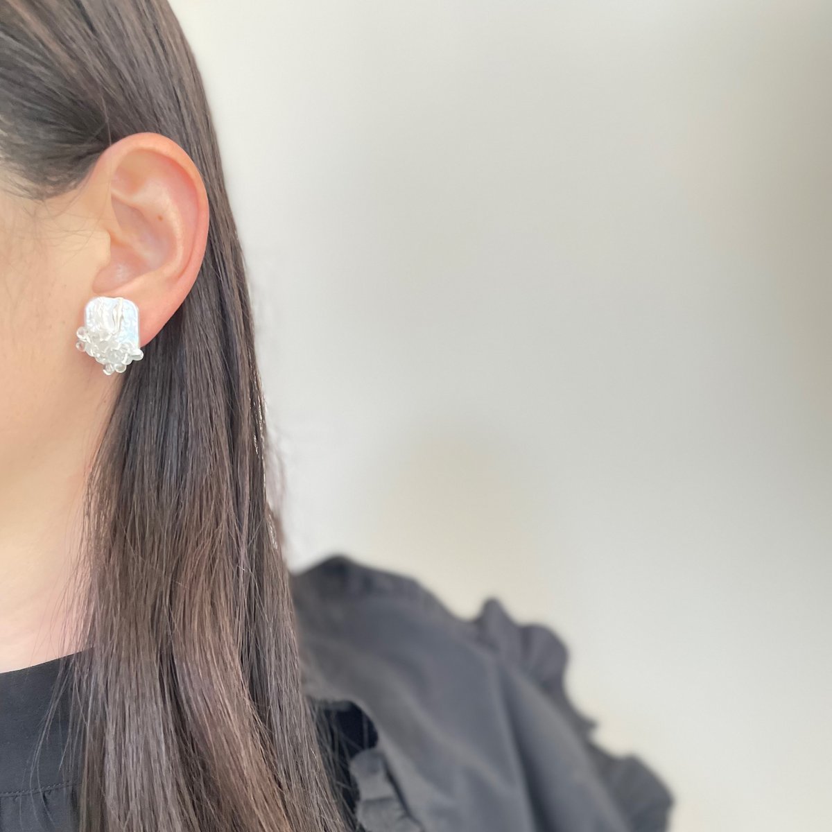 淡水パールのニュアンスピアス | Air handmade accessory