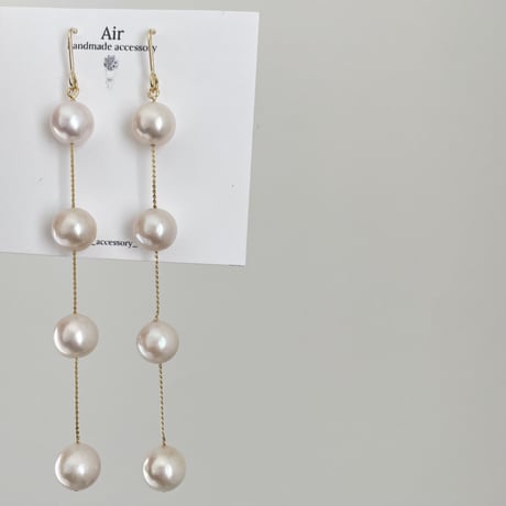 4連淡水パールのロングピアス