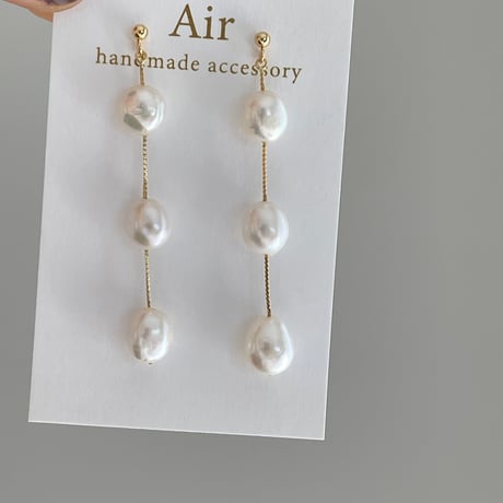 3連ピアス | STORES