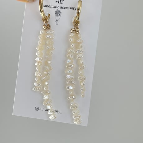 ✴︎人気アイテム✴︎淡水パールのロングピアス