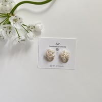 淡水パールとゴールドリングの小ぶりピアス