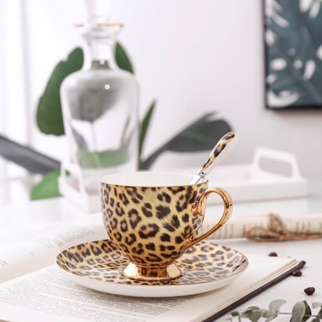 コーヒーカップ