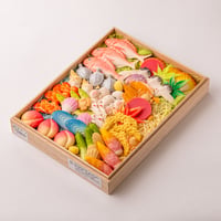 小松屋又三郎　【湊酒田の飾り菓子　桐箱入（大）】　観賞用