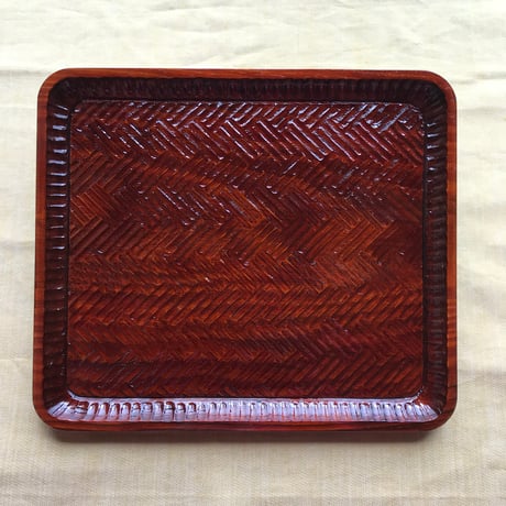 酒田 工芸品【光丘彫】　盆　竹網模様　285×330（㎜）