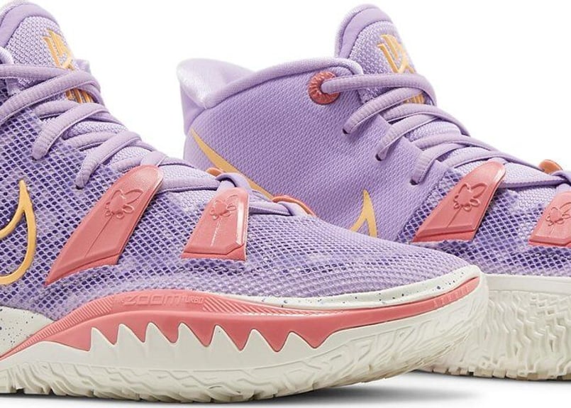 Nike Kyrie7 ピンクマルチカラー28センチ　レア　バッシュ Nike Kyrie7 ピンクマルチカラー28センチ レア バッシュ - メルカリ