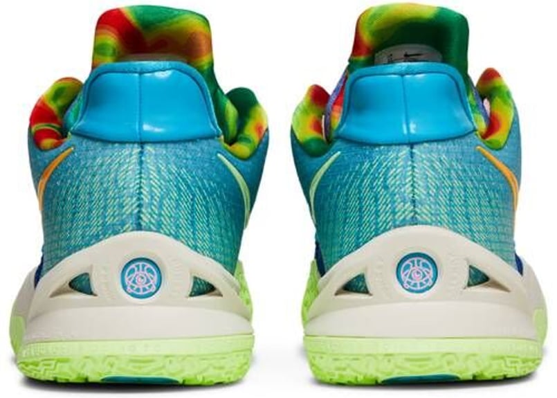 ナイキ メンズ カイリー4 Nike Kyrie 4 Low バッシュ CW3985 401