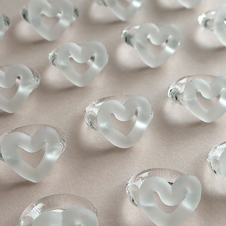 glass ring_heart ice