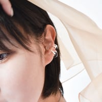 glass ear cuff_dew