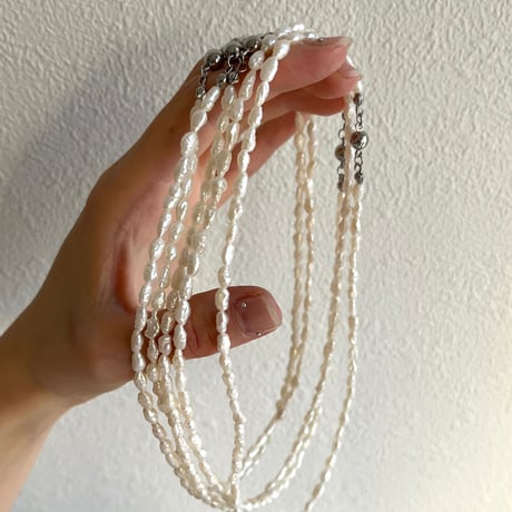pearl necklace