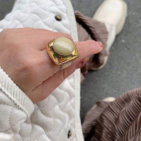 vintage button Ring #1