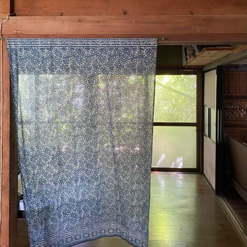 D8 上質 白地に白の ハンドブロックプリント 大判ストール ドゥパタ インド ハンドブロックプリント 大判ストール A-J | kapaas