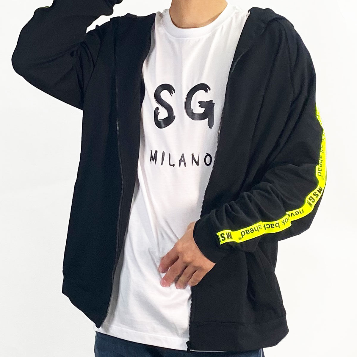 【 MSGM 】 袖テープロゴ ジップアップ パーカー ZIP UP HOODIE ...