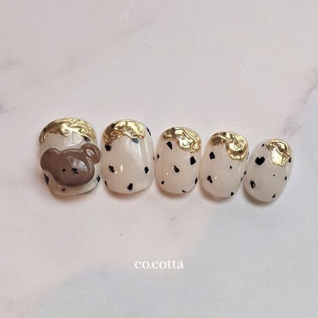 𝒩𝑜.83