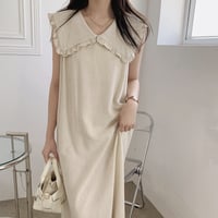big collar dress