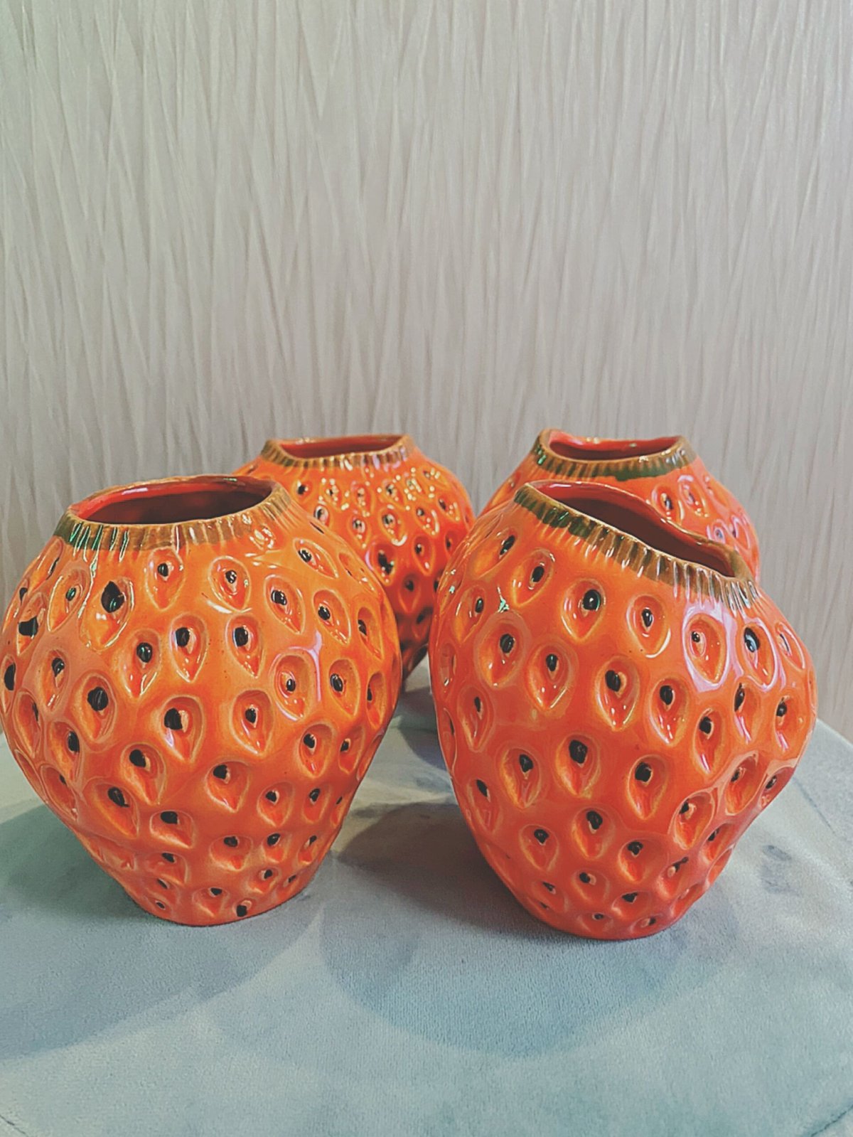 DESPOTS イチゴフラワーベース（レッド） | HANADEMOKAZAROW