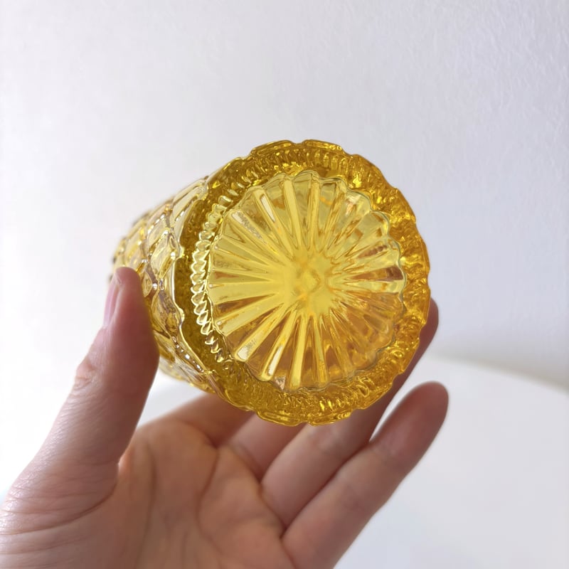 ミニフラワーベース（yellow） | HANADEMOKAZAROW
