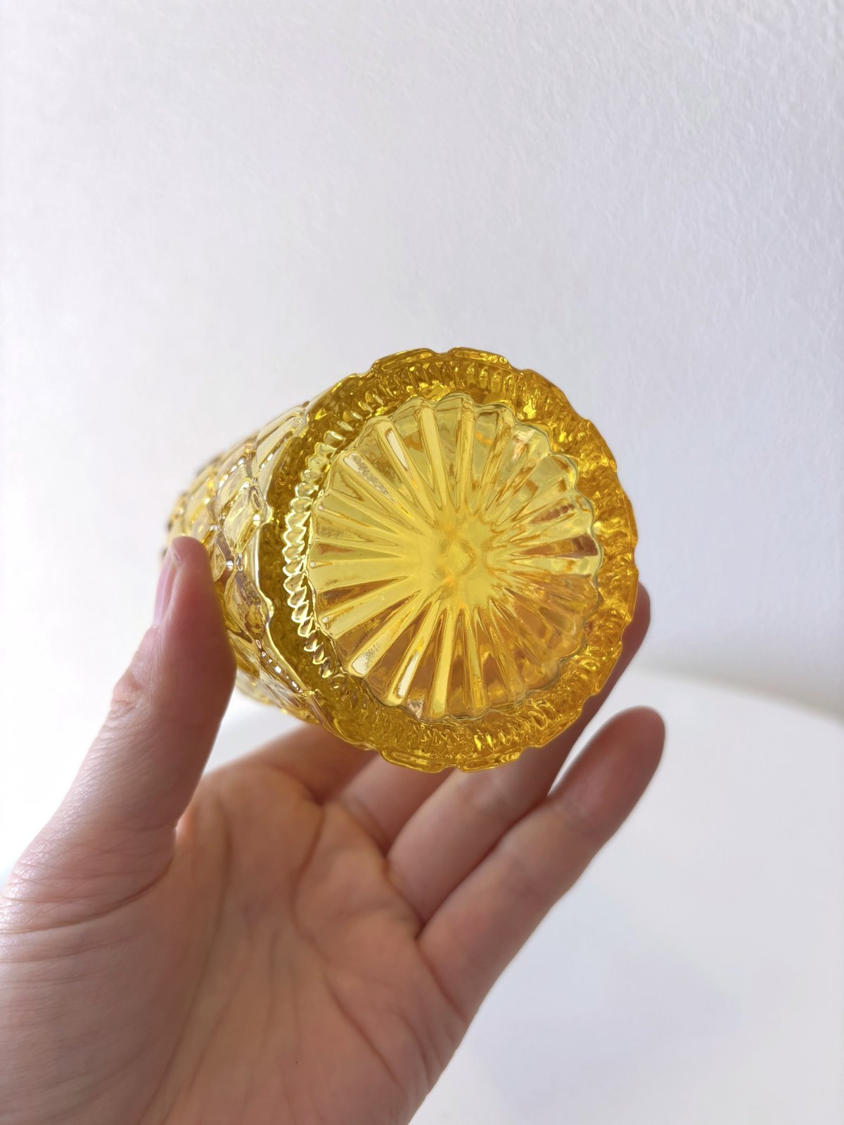 ミニフラワーベース（yellow） | HANADEMOKAZAROW