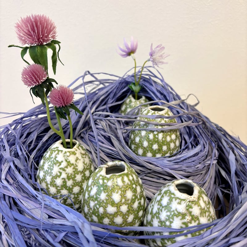 Despots】 EGG-on-shell VASE | HANADEMOKAZAROW