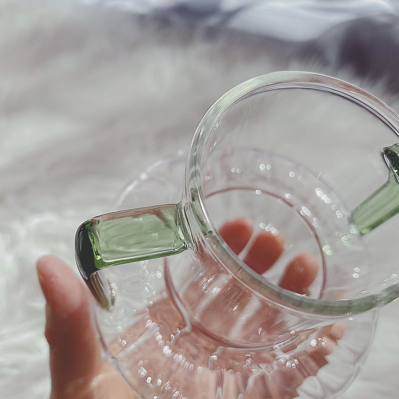 ハンドル付きフラワーべース | HANADEMOKAZAROW