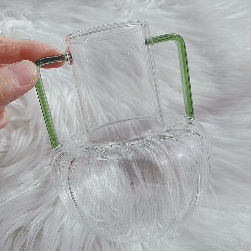 ハンドル付きフラワーべース | HANADEMOKAZAROW