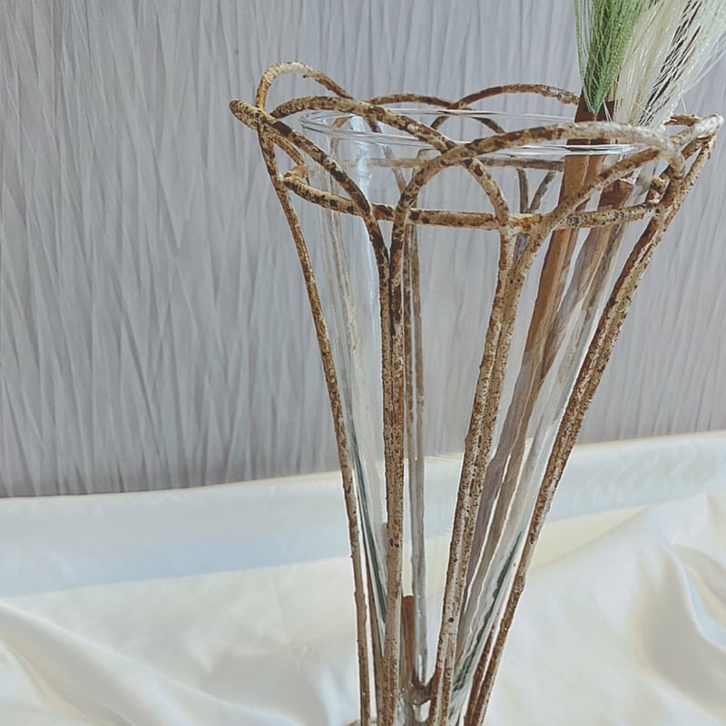 ヴィンテージ風フラワーベース | HANADEMOKAZAROW