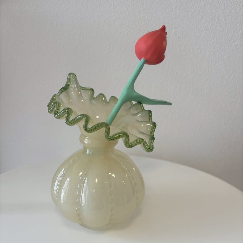 うにょうにょフリルvase | HANADEMOKAZAROW