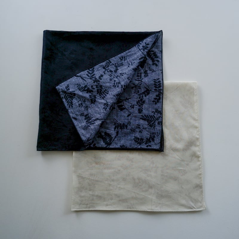 Yoli◯Yasou scarf◯navy Yoli◯Yasou scarf◯navy - メルカリ