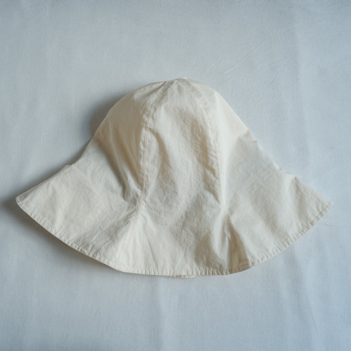 yoli Tulip hat CATEGORY Yoli | written