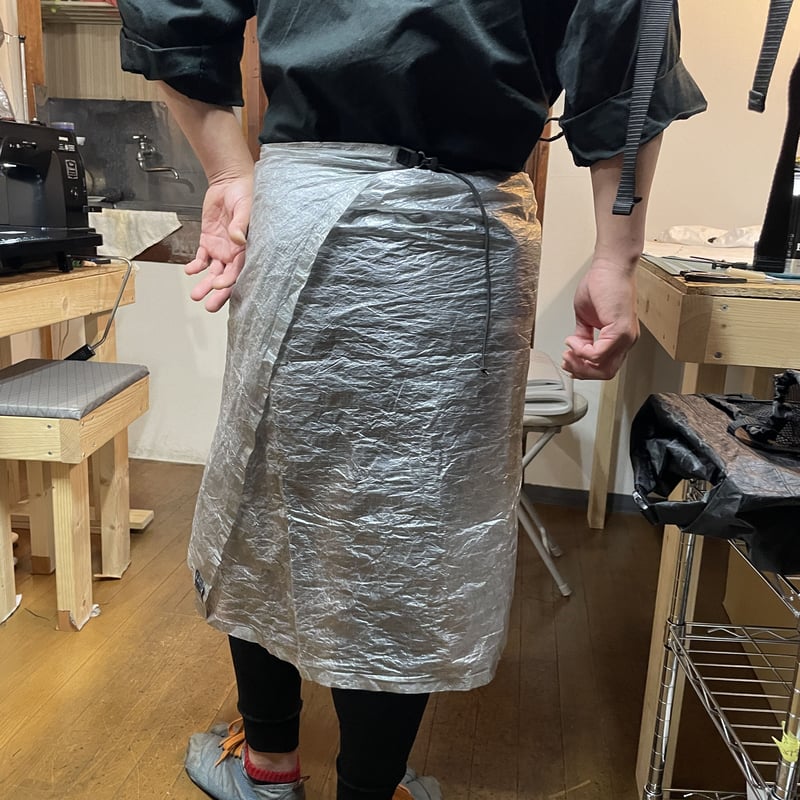 DCFレインスカート0.8oz ブラック | Ajito Fabrics DCFレインスカート0.8oz ブラック | Ajito Fabrics