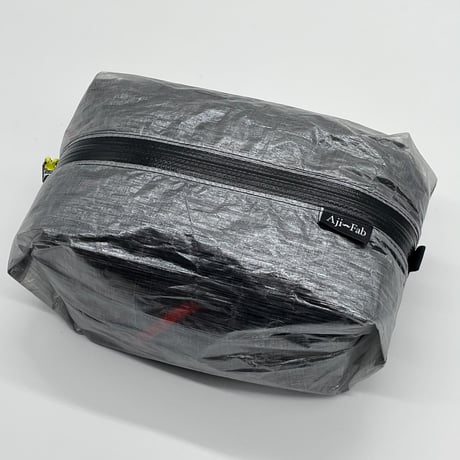 立体ポーチ 容量1.5L DCF0.8ozブラック