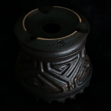 《size M》根本峻吾 作品【  S.N POT type.slim「 鐡 - 黑焰 - 」4号 】笠間焼 植木鉢 [No.140]