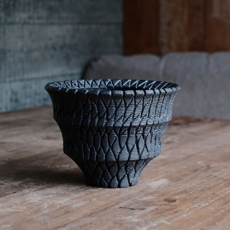 沖誠 作品【 Bark / ラウンド型 / 4号 M 】笠間焼 植木鉢 | 陶賊 -TOUZ