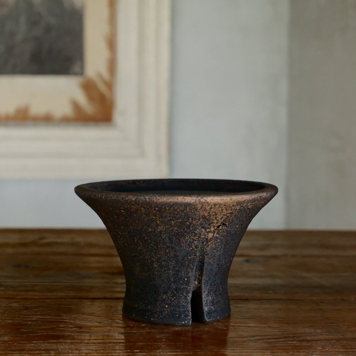 沼野秀章 作品【 black wrap 4号 】笠間焼 植木鉢 13 | 陶賊 -TOUZO