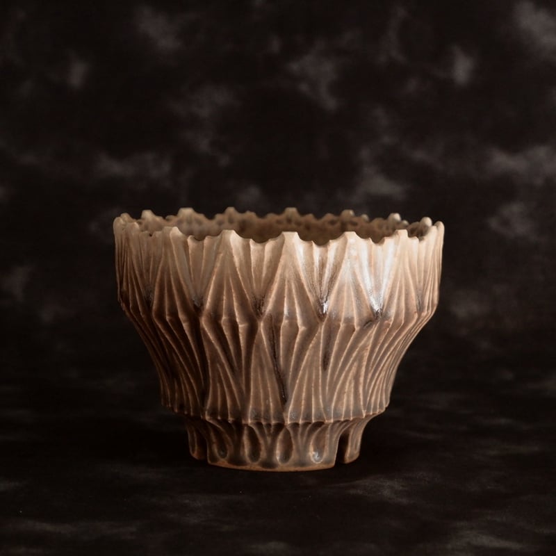 【美品＆希少】▨笠間焼 Roy & Chieko（ロイ＆チエコ）中鉢 中野明彦 作品 【 KIRIKO - 琥珀 - 】 4号 笠間焼 植木鉢 ［ No.11 ］