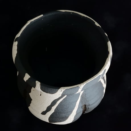 沼野秀章 作品【 黒二白 】長鉢 φ12.5cm 笠間焼 植木鉢 ［ No.128］