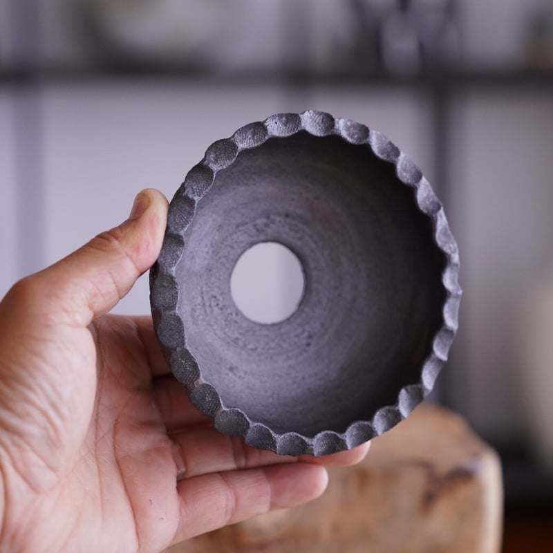 與那嶺大輔 作 【 琉球飛び鉋 / 3.5号 / M 】やちむん 浅鉢 ［No.03