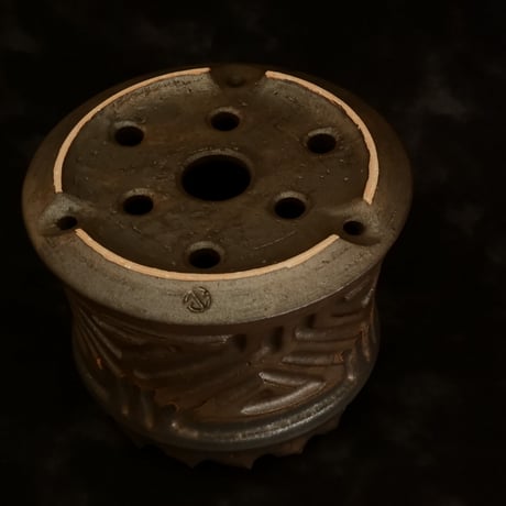 《size M》根本峻吾 作品【 S.N.POT type. cylinder「 鐡 - 黒焔 - 」4号 】笠間焼 植木鉢 [No.74]