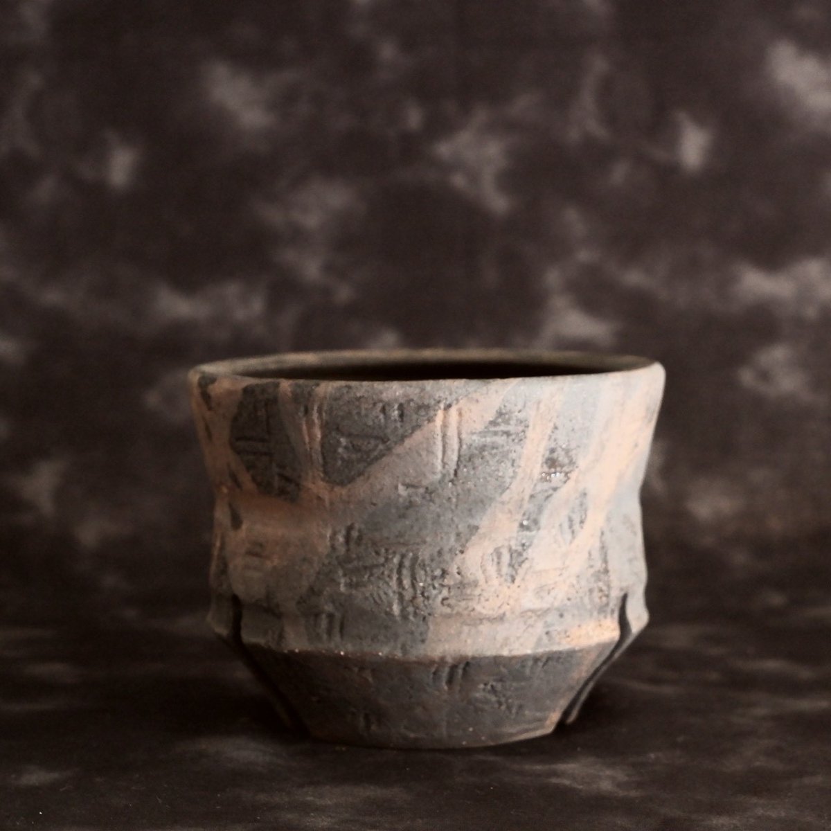 陶器鉢　沼野秀章　植木鉢　笠間焼 沼野秀章 作品【 black & blue 】3号 笠間焼 植木鉢 ［ No.85 ］ |