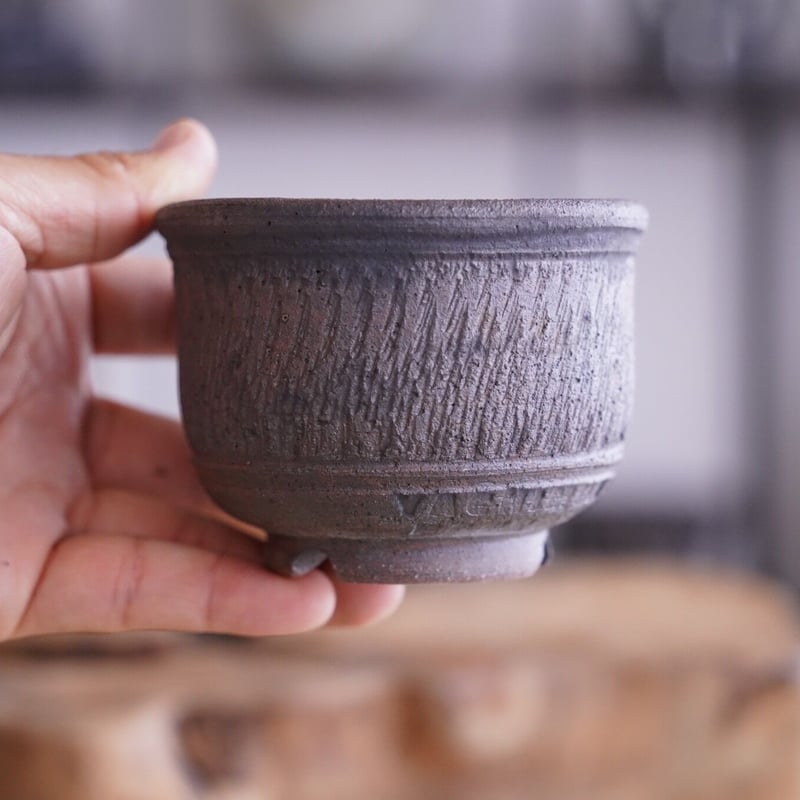 與那嶺大輔 作 【 琉球飛び鉋 / 3号 / S 】やちむん 植木鉢 ［No.01