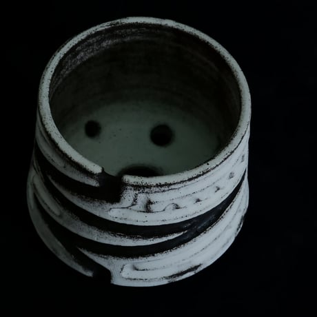 《size S》根本峻吾 作品【  S.N POT type.cylinder「 月光ノ雷電 」3号 】笠間焼 植木鉢 [No.101]