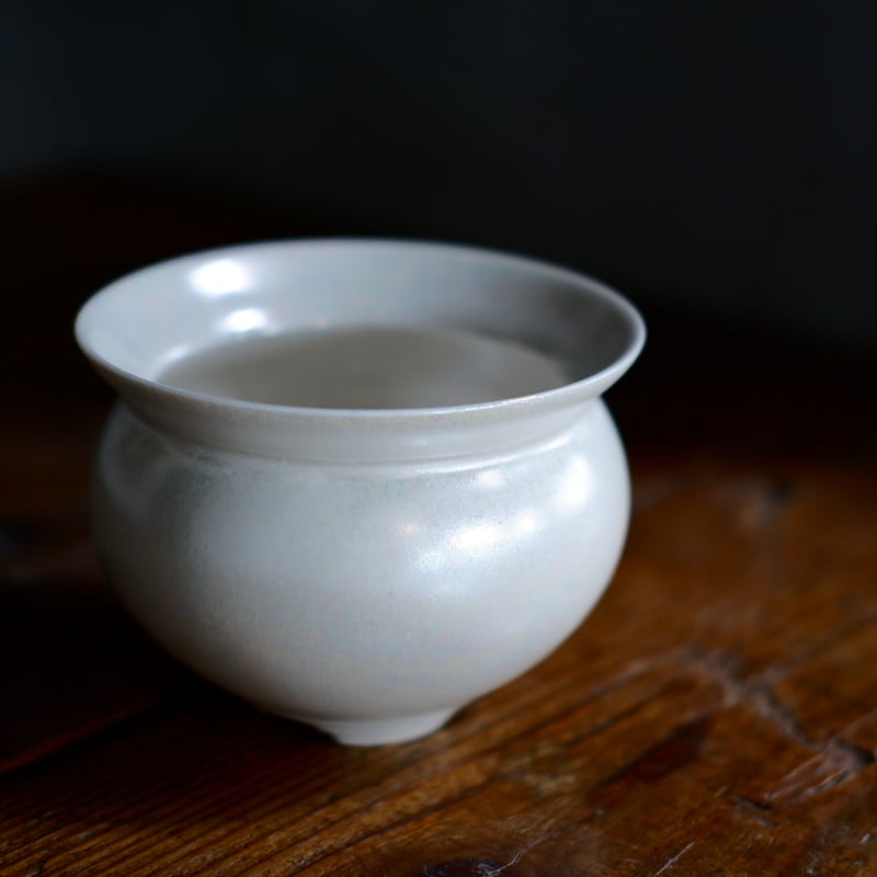 坂本新 作品【 LUSTER OVERGLAZE - 白虹彩 - white pearl