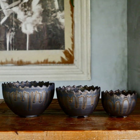 根本峻吾 作品【 S.N.POT type round 「黒焔 - kokuen - 」5号 】笠間焼 植木鉢 ［No.8］