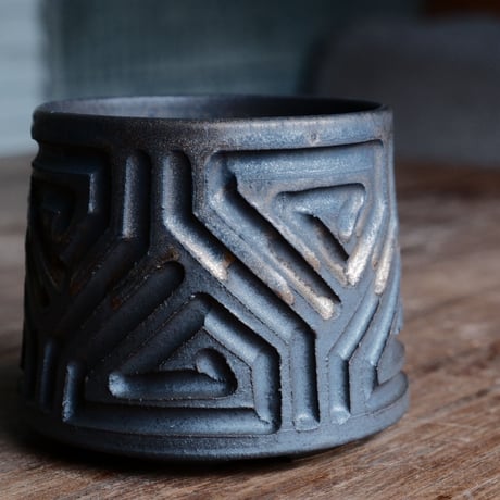 《size S》根本峻吾 作品【 S.N.POT type. normal 「 鐡 - kurogane - 」3号 】笠間焼 植木鉢