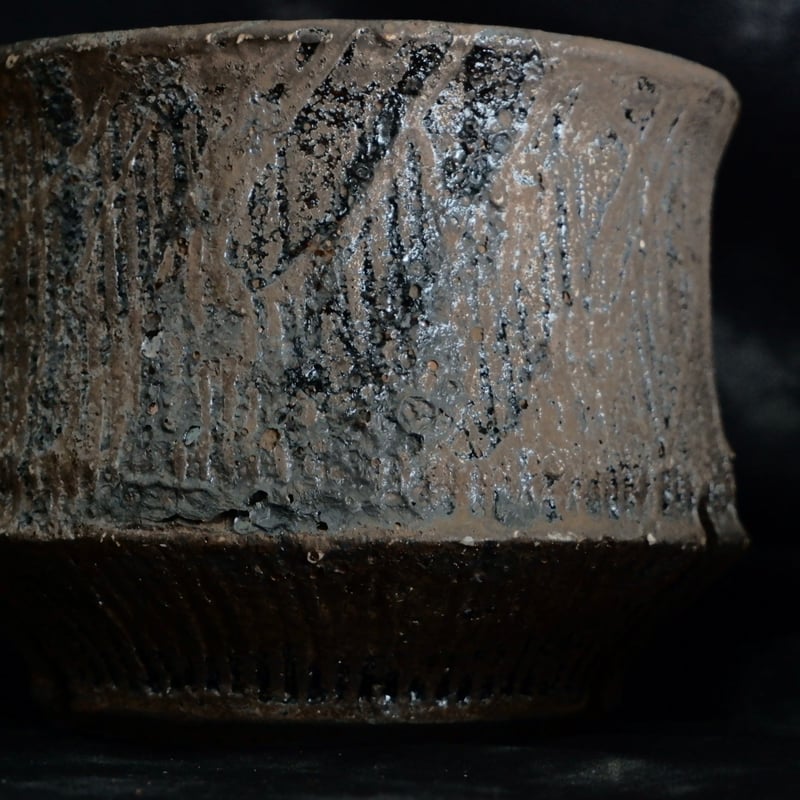 沼野 秀章 \"Black Wrap\"　陶器鉢 沼野秀章 作品 【 black wrap 】 4号 笠間焼 植木鉢 ［ No.93