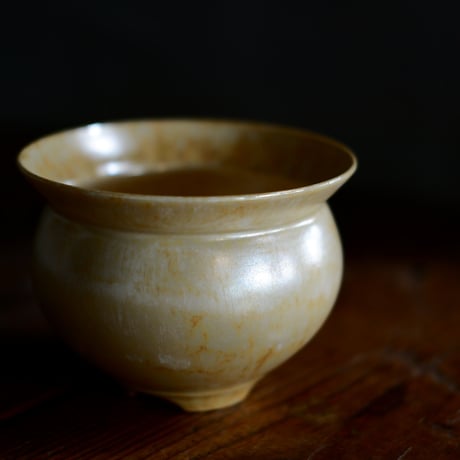 坂本新 作品【 LUSTER OVERGLAZE  - 黄虹彩 -  topaz  】 笠間焼 植木鉢