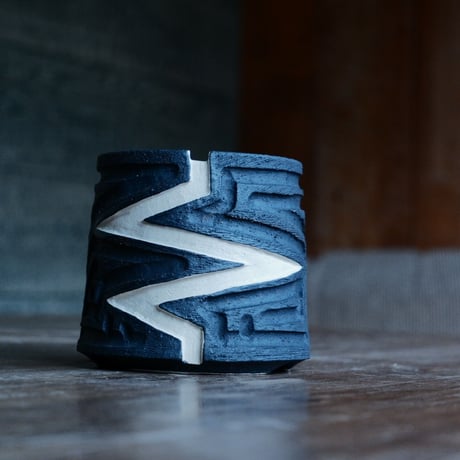 《size S》根本峻吾 作品【 S.N.POT type. normal 「 雷電 」3号 】笠間焼 植木鉢［R-3］
