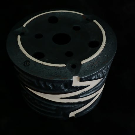 《size M》根本峻吾 作品【  S.N POT type.cylinder「 雷電 - raiden - 」4号 】笠間焼 植木鉢 [No.147]