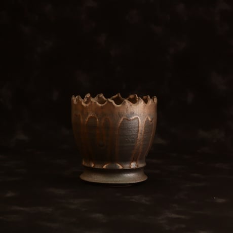 《size S》根本峻吾 作品【 S.N.POT type. round 「 黒焔 - kokuen - 」3号 】笠間焼 植木鉢 [No.4]