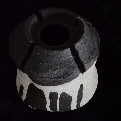 沼野秀章 作品【 黒二白 】φ11.5cm 笠間焼 植木鉢 ［ No.121］