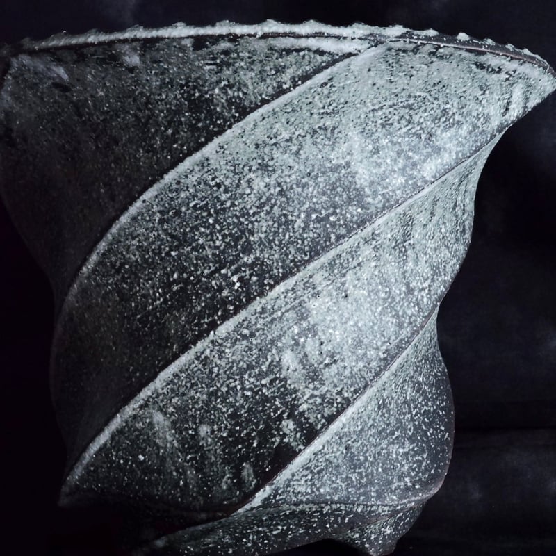 Restock》沖誠 作品【 Spiral - 炭化 - / deep / 5号 】植木鉢 Restock》沖誠 作品【 Spiral - 炭化 - / deep / 5号 】植木鉢